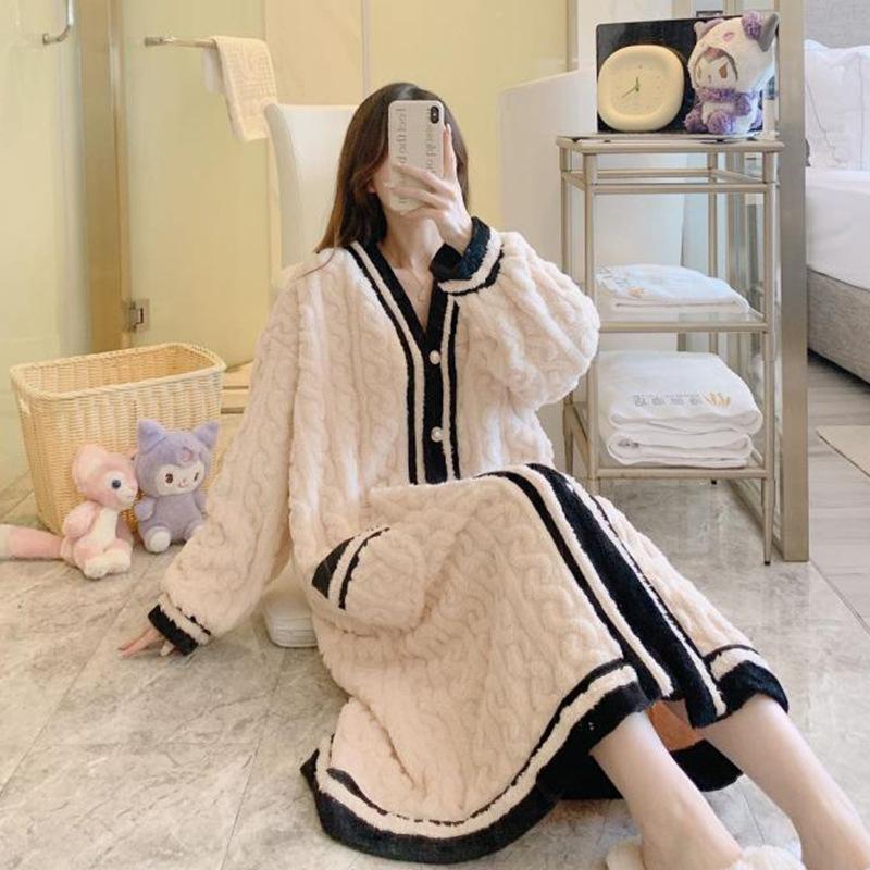 

Winter Women s Bathrobe Flannel Thickened Plush Long-sleeved Bathrobe Pajamas Warm Pajamas Women Christmas Gift M