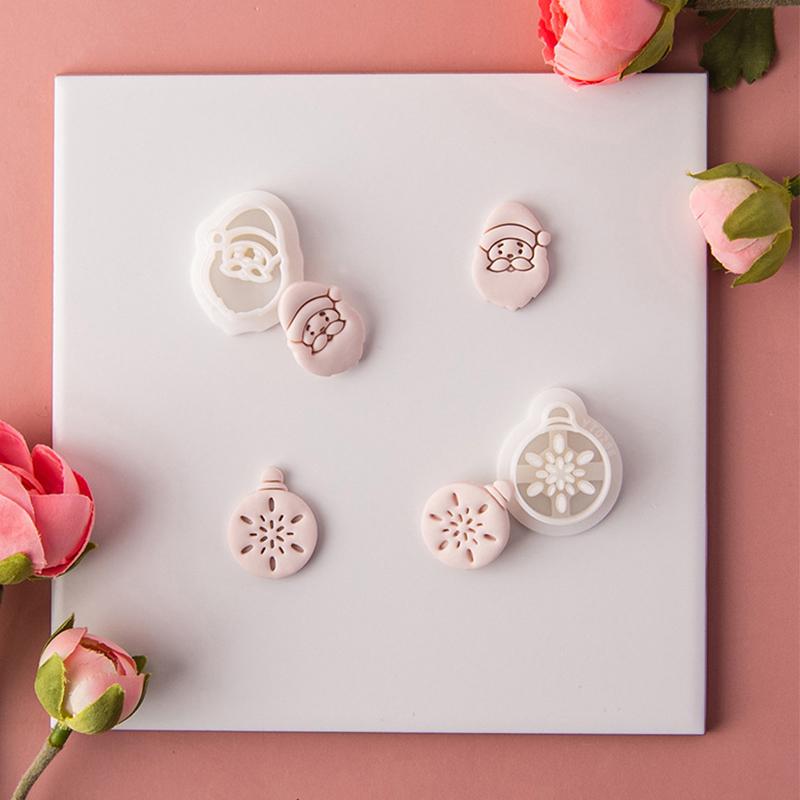 Bells Socks Crystal Ball  Cutting Mold DIY Cartoon Christmas Jewelry Pendant Embossing Tools New Soft Pottery Earrings Clay Mold