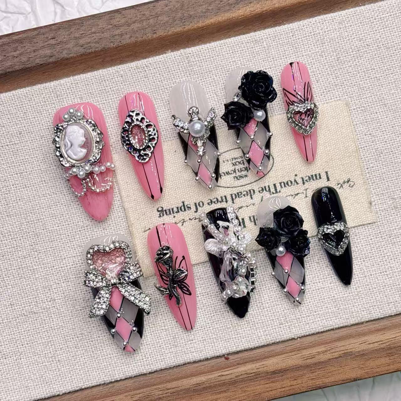 Black Fan Two-Dimensional Handmade Medium-Long Pointed Nail Art Tips