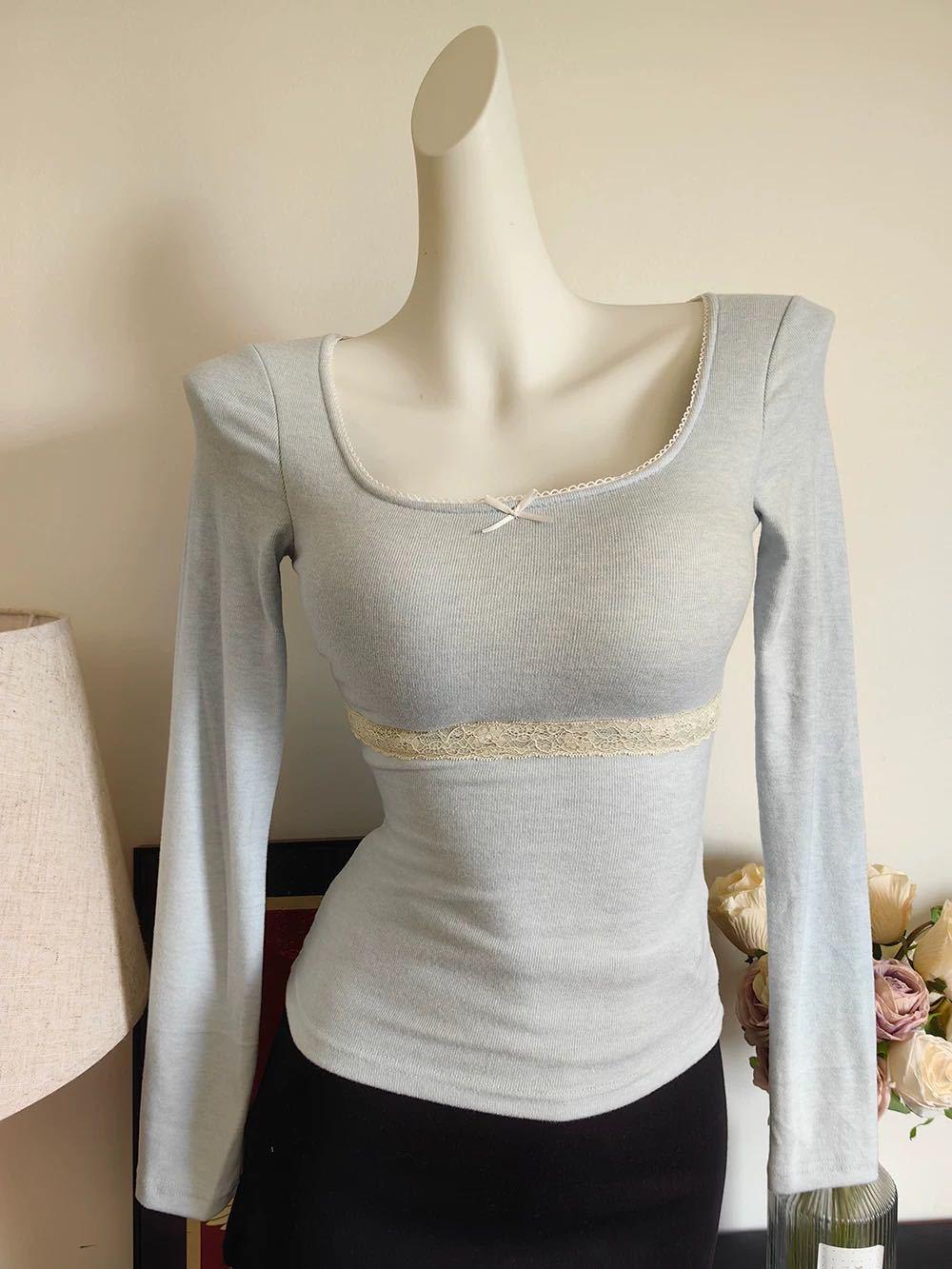 

BM Style Lace Trim Slim Fit Top with Built-in Bra: No Underwear Needed, Cinched Waist, Brushed Long-Sleeve Base Layer. One Size [Fits 75-120 jin]