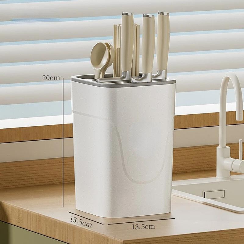 Adorable Bear Chef Knife Angle Block Holder Plastic White Knife Utensils Cutlery Cylinder Storage Shelf Stand Food Prep Area Tool Rack