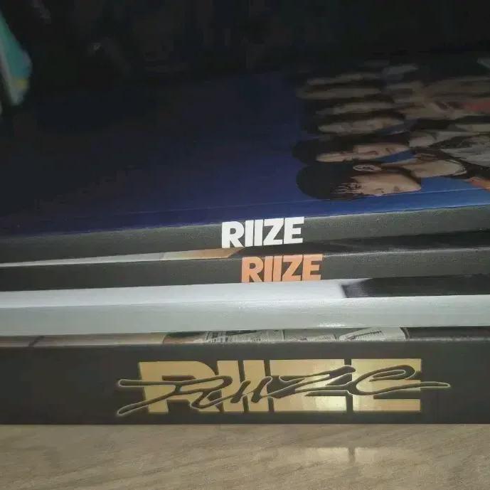 Riize Album Sell In Bulk