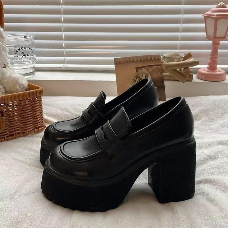 Mary Jane women's autumn new retro small man thick-soled heightening single shoes women
