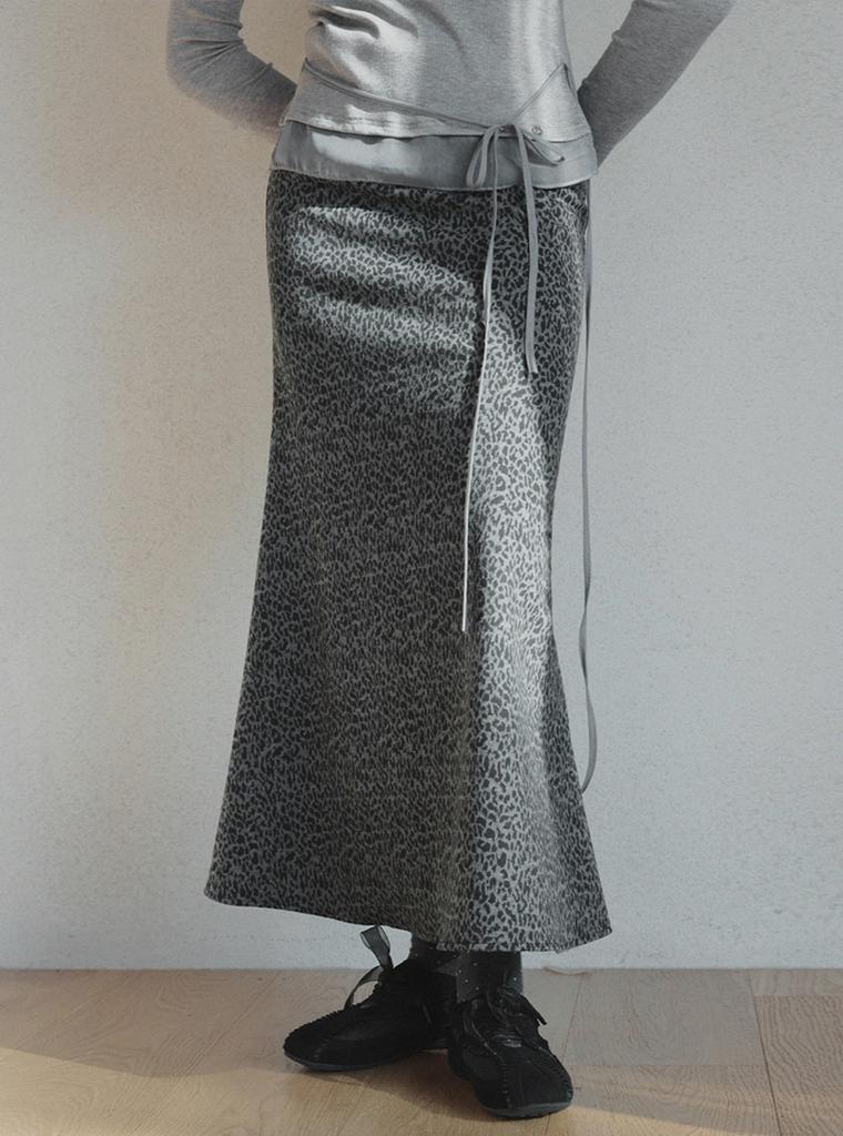 Teuwi Lenz Leopard Banding Long Skirt