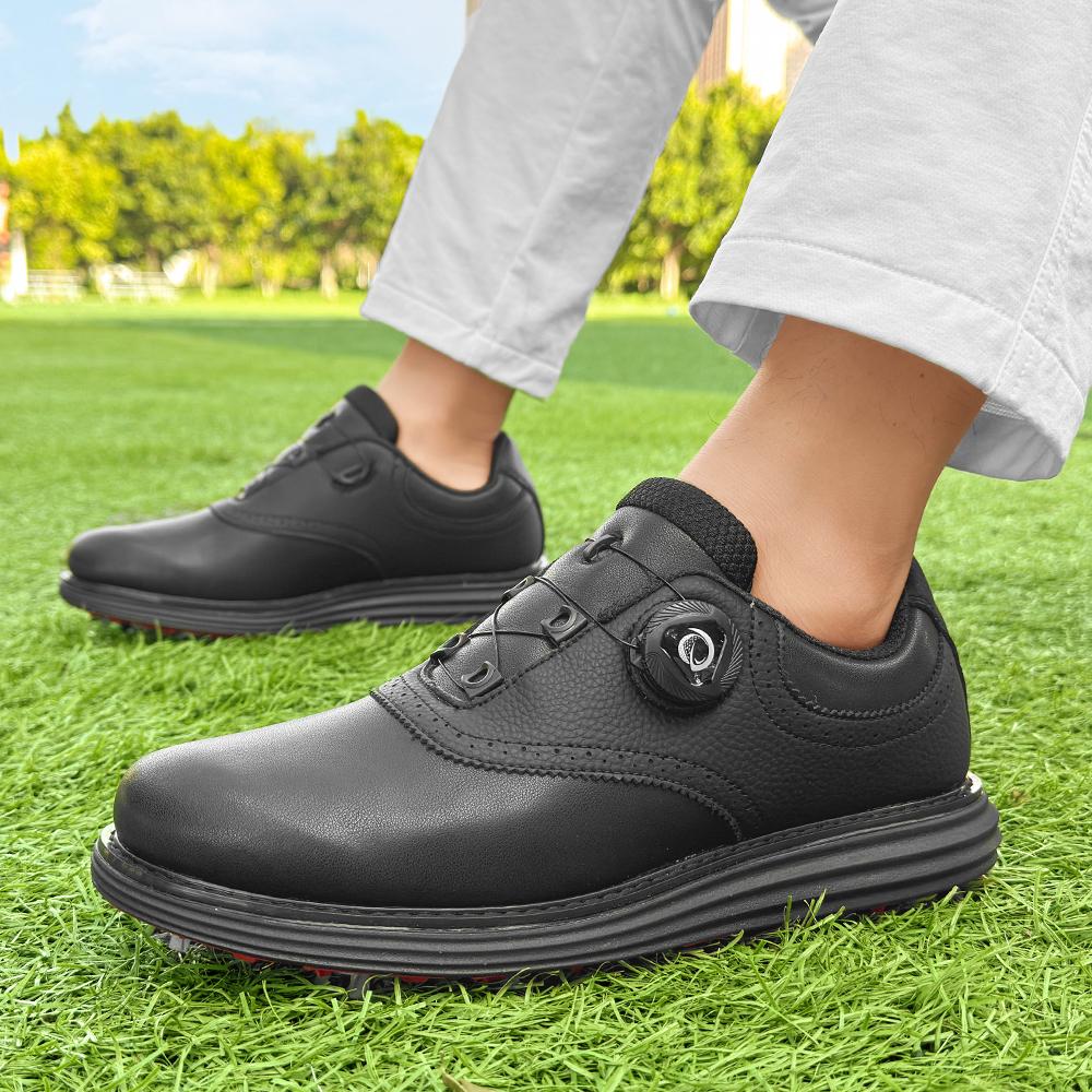 2026 Nouvelles Chaussures de Golf Mode Extérieure Homme Fitness Chaussures de Golf Pelouse Confortables Antidérapantes Loisirs Chaussures de Marche Golf