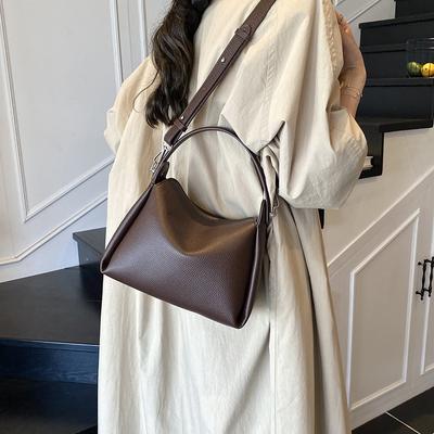 High-end Hand Bag Women's New Fashion Shoulder Bag Retro Versatile Commuter Messenger Small Square Bag