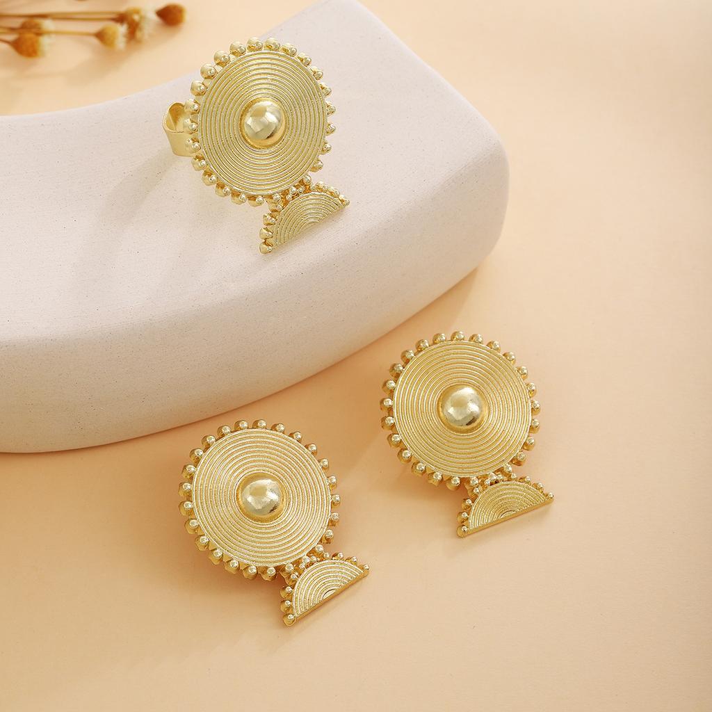 Flower Ring Personalized Earrings, Light Luxury Fashion High Sense Metal Style Simple Temperament Earrings