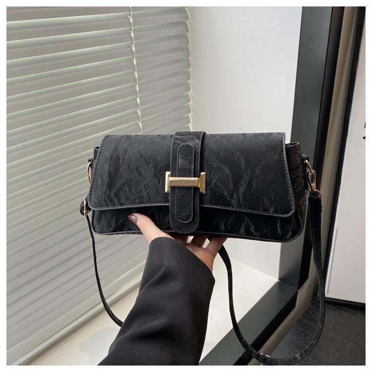 Ladies belt texture exquisite solid color 225 summer new large capacity simple crossbody armpit small square bag