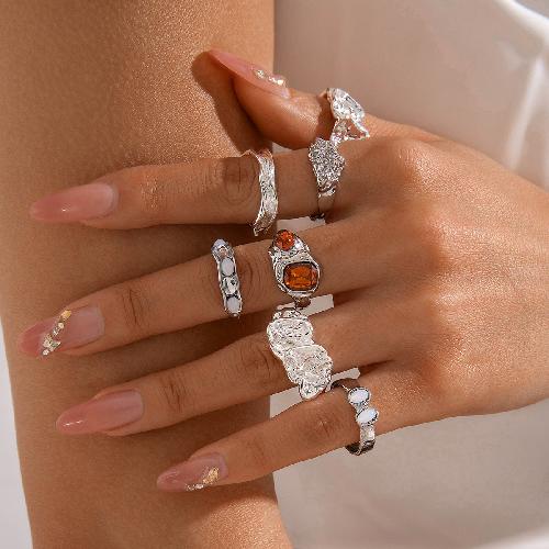 Design Geometric Baroque Pearl Ring Alloy Flower Dripping Branch Ring Set
