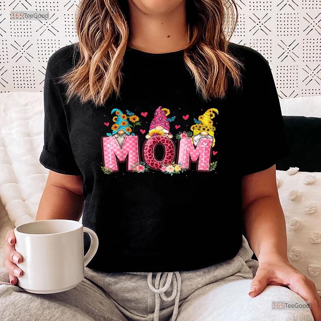 Cute Mom Gnomes Floral Shirt, Mothers Day Mom Daughter Women T-shirt Gift