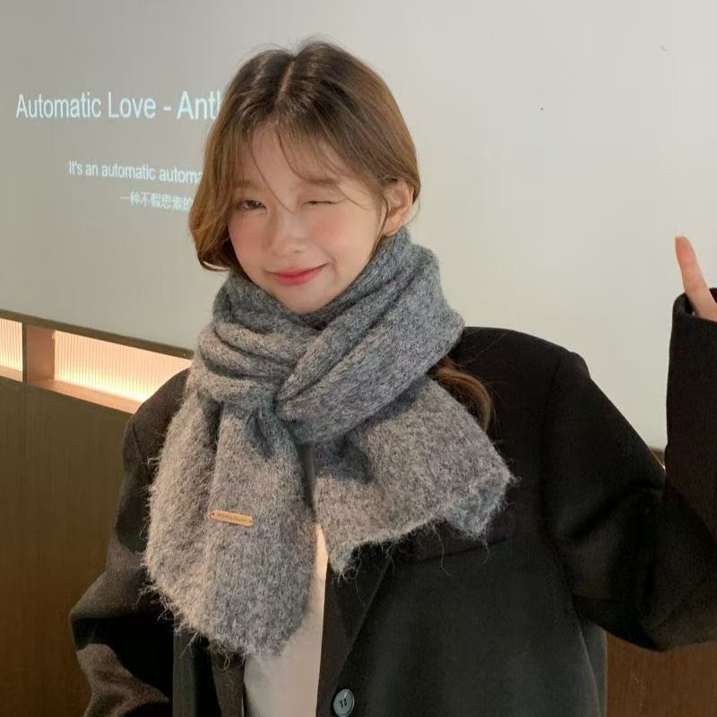 Knitted scarf keeps warm winter atmosphere, solid color lazy small scarf versatile high-end couple women's autumn and winter scarf
