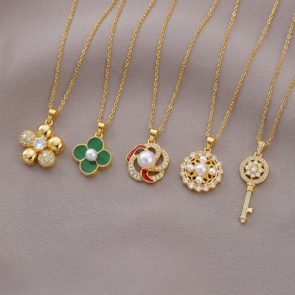 European & American Style Zirconium Petal Rotating Clavicle Necklace for Women