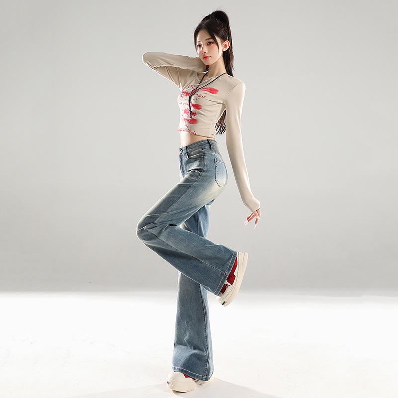 American Retro Mid-Waist Micro-Flare Jeans for Women - 2025 Autumn, Loose Fit, Crease Design