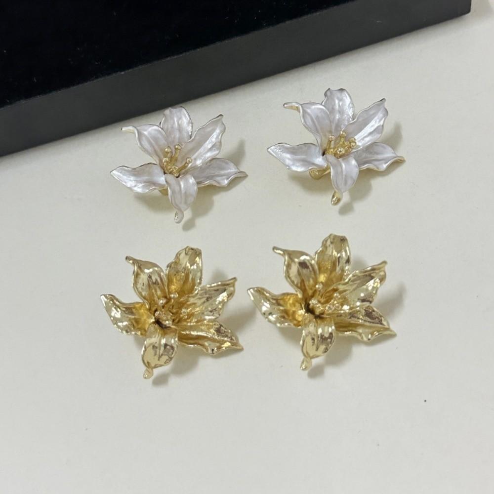 Irregular Flower Stud Earrings Drip Oil Ear Accessories Elegant Flower Earrings  Party
