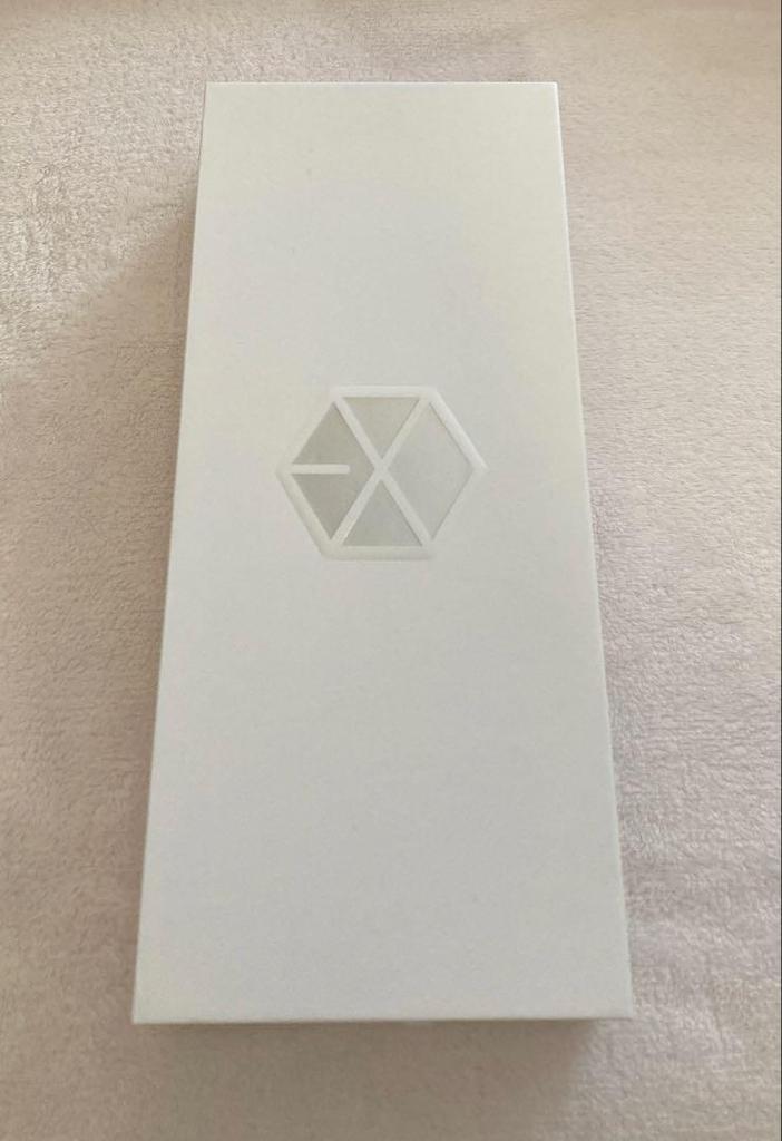 [USED] EXO Light Stick ver.2 (Includes accessories) Lights up