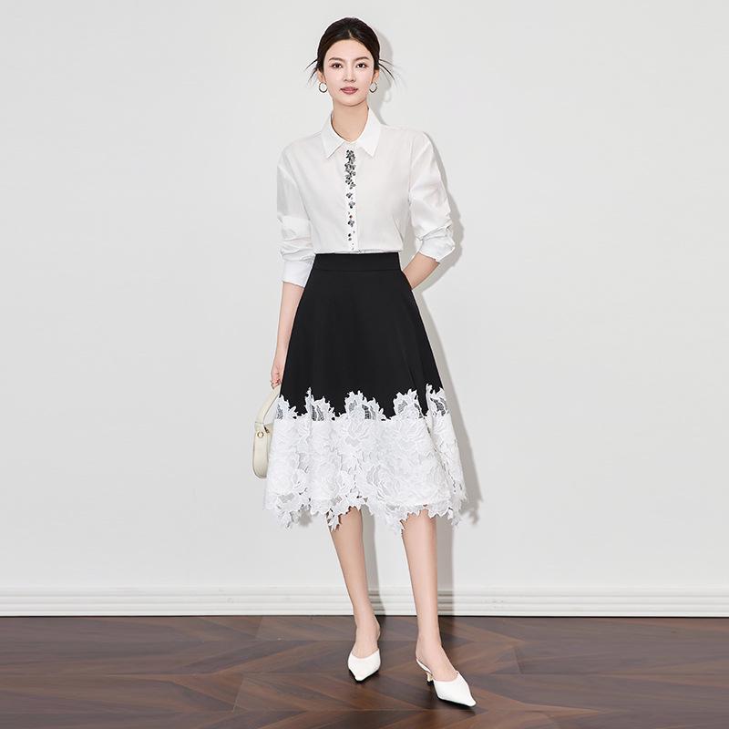 

Элегантная летняя женская юбка с цветными блоками, пэчворк, кружевом и высокой талией M