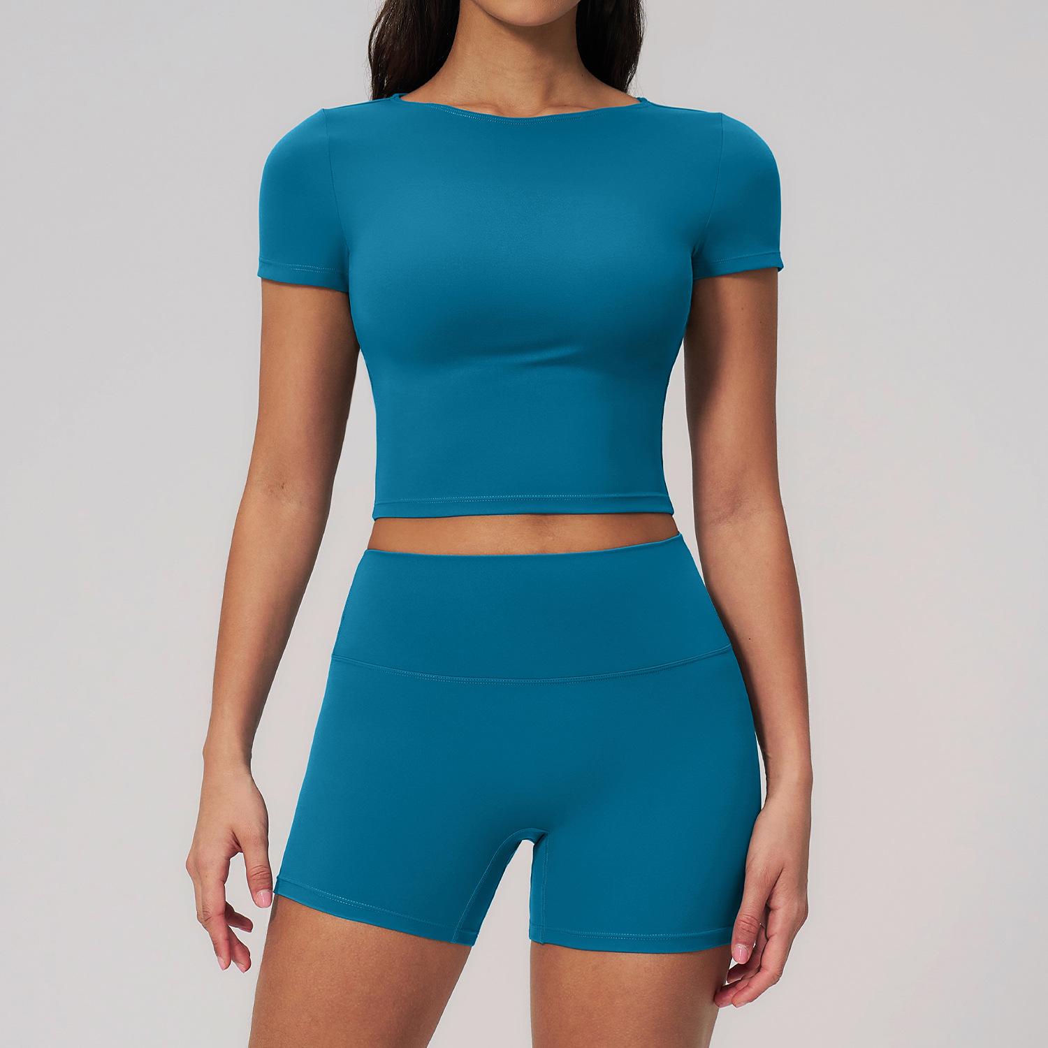 Dare to Show Women s Quick-Dry Yoga Set: Short Sleeve Top & Hip-Lifting Wrinkle-Free Shorts