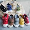 Wiosenne i jesienne buty płócienne dla mężczyzn i kobiet, dziecięce, rzepy, buty dla dzieci, przedszkole, buty Baotou, antypoślizgowe, halowe
