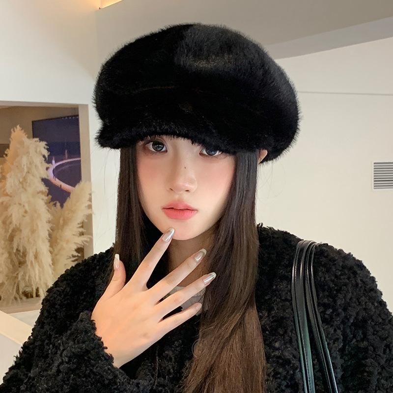 Korean Winter Hat for Women's Thickened Warm Baseball Cap Showing Face Small High end Plush Hat Fashionable and Versatile Octagonal Hat
