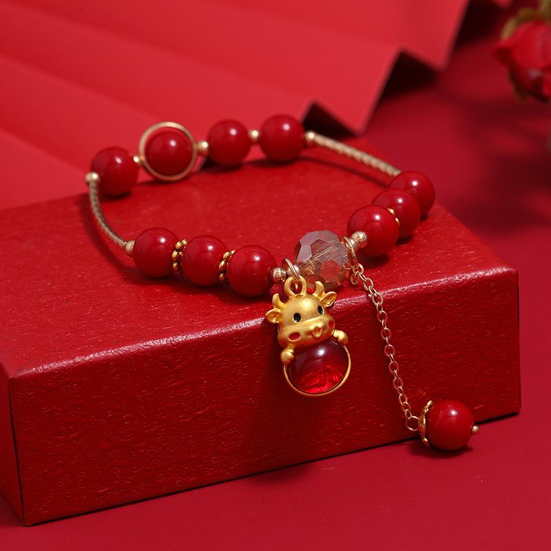 Niche design new exquisite bracelet retro red crystal simple and versatile student creative round bracelet female