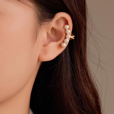 GEMCHIC Women's French Vintage Minimalist Pearl Stainless Steel Ear Cuff Clip On Earrings for Non-Pierced Ears Simple Atmosphere Side Ear Clip