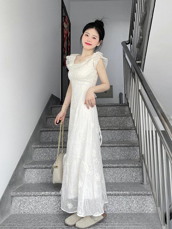 French retro style embroidered lotus leaf edge dress female summer new waist thin a word fairy long dress female student