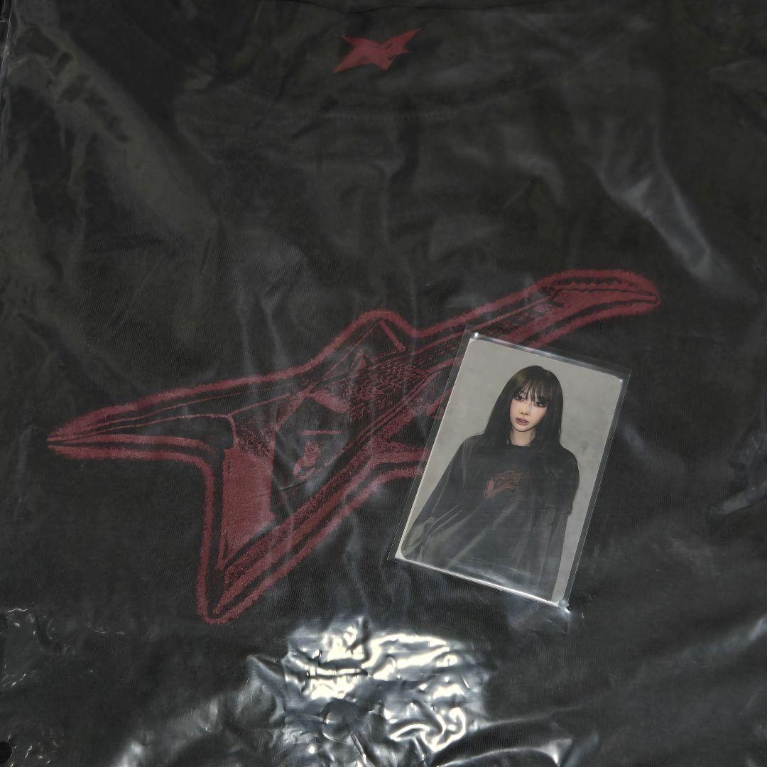 

[Б/У] Футболка с длинным рукавом aespa Korea RichMan с торговой карточкой, Жизель