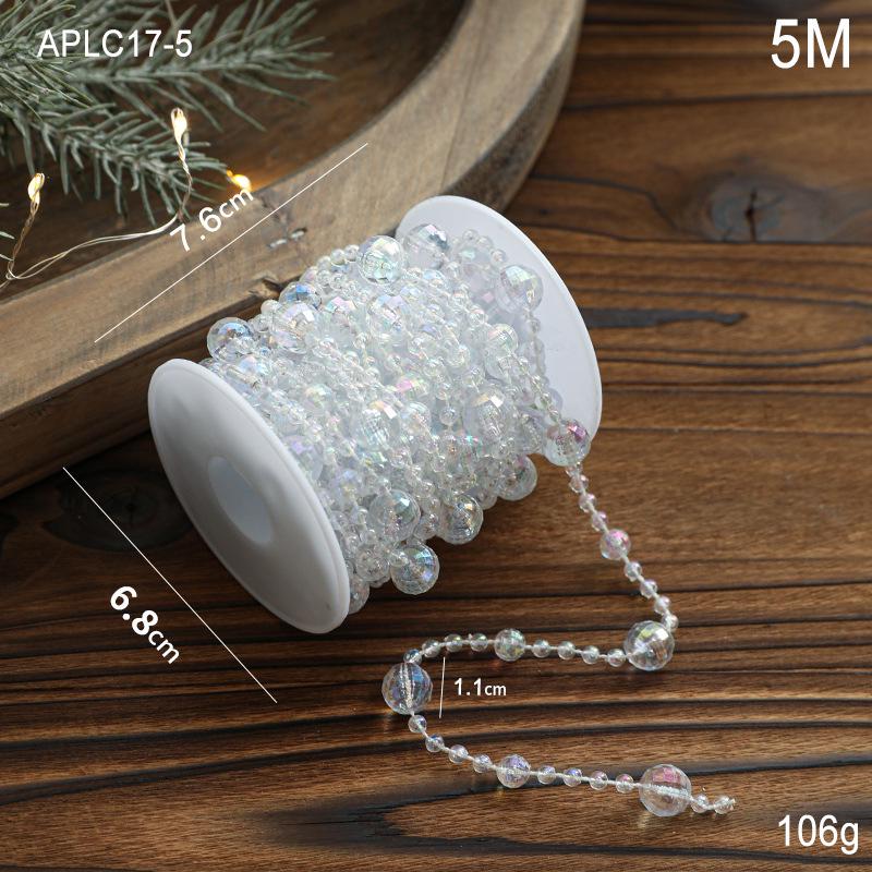 

Прозрачная пластиковая цепочка для елочных украшений с бусинами