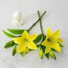Artifical Lily Flower Full Bloom Faux Lily Flower 1 Head 2 Buds Fake Real Touch Lily Branch for Home Party Wedding Table Centerpiece Decor