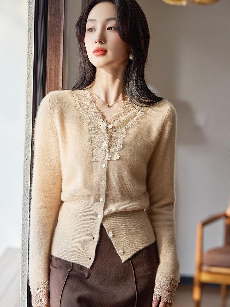 Versatile Cashmere Lace V-neck Sweater - Trendy Autumn/Winter Knitwear