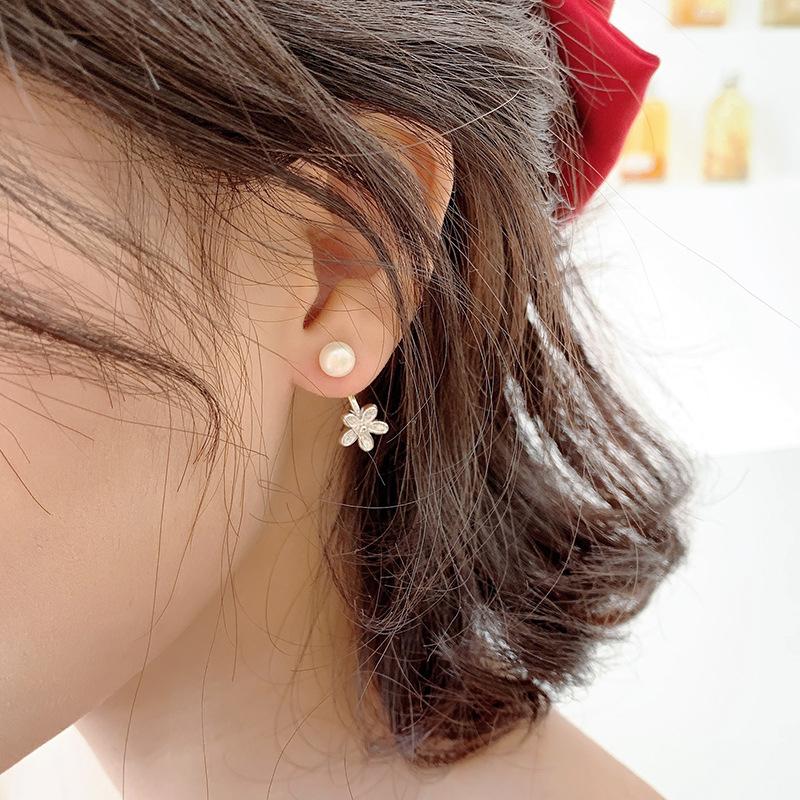 S925 Sterlingsilber Perlen Fee Temperamentvolle Blume Trendige Ohrringe für Damen Ein Stil für Dual-Wear Einfache Strass Silber Schmuck