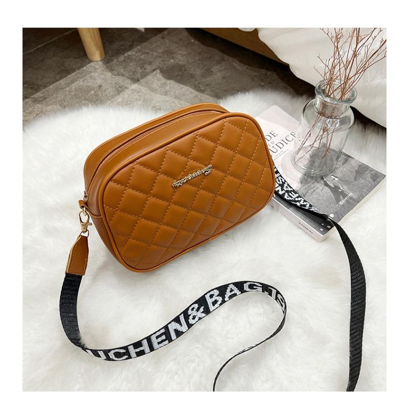 

Модная сумка женская весенняя новая сумка-мессенджер на цепочке, квадратная сумка с вышивкой в виде ромбов коричневый