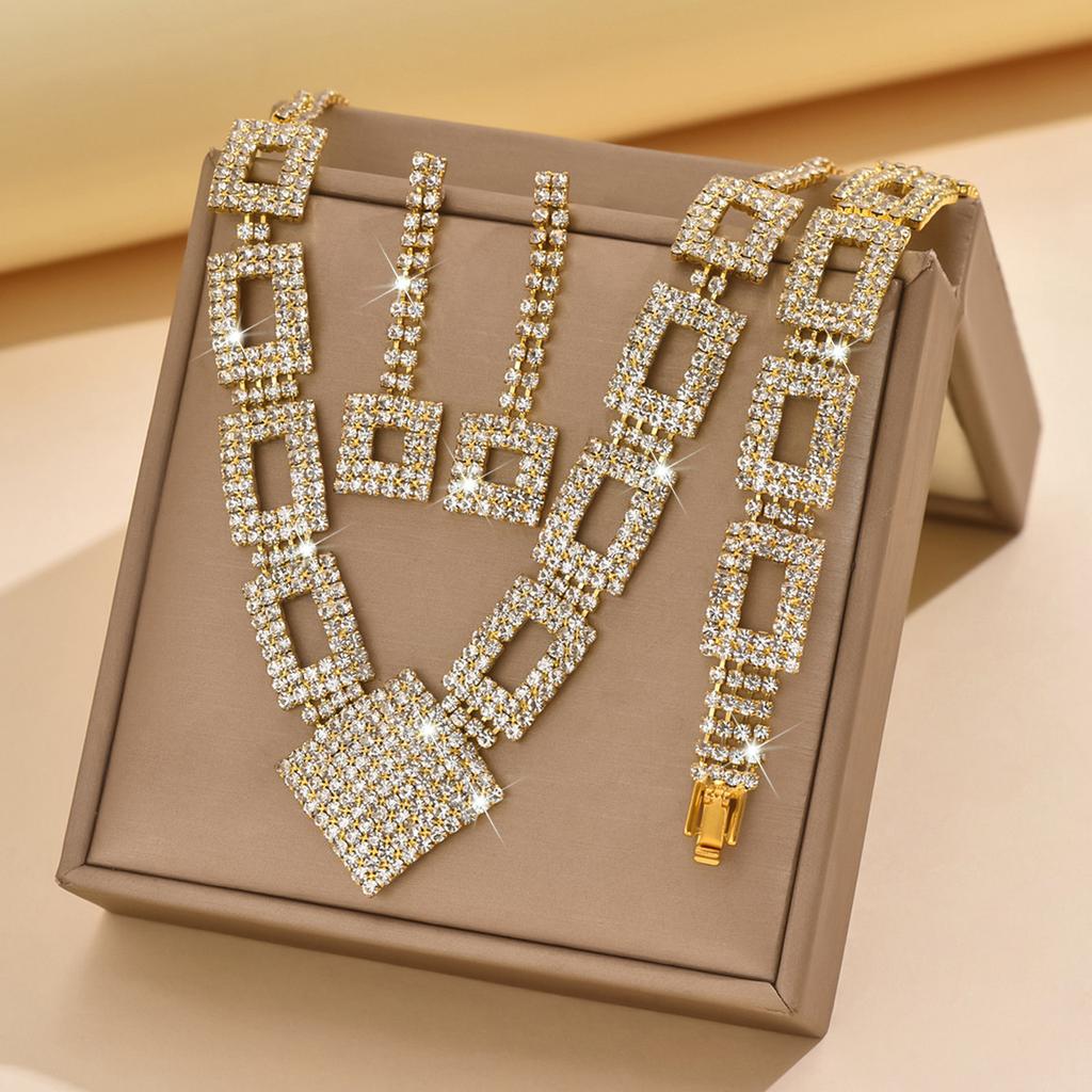 Jewelry Set High-end Full Diamond Three-piece Necklace Earrings Bracelet Dinner Dress Jewelry Accessories.