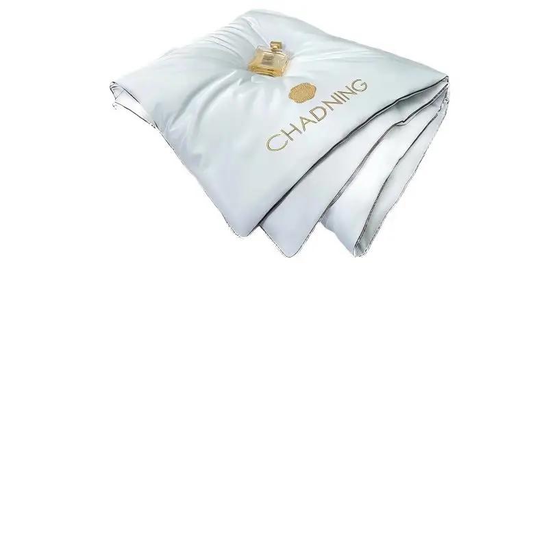 

Muji-Style Tencel-Like Antibacterial Summer Quilt