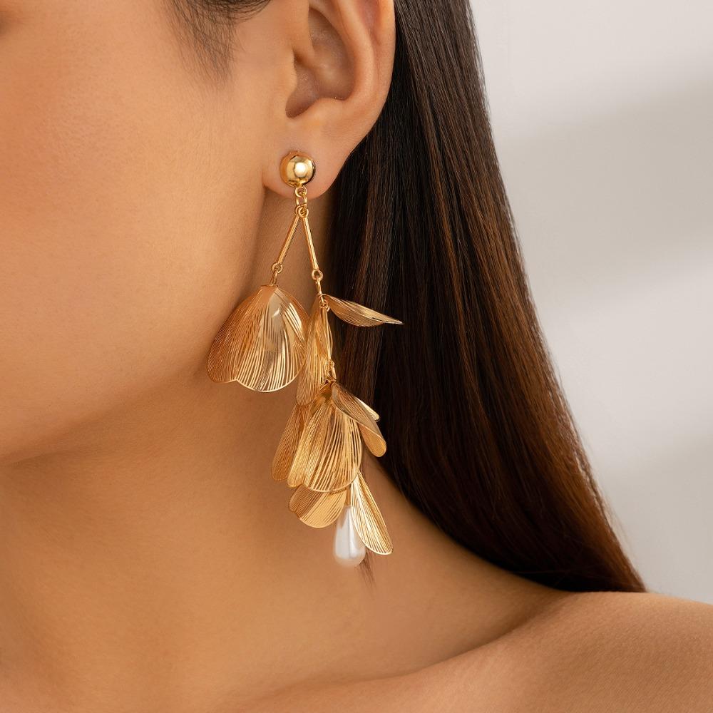 Ear Studs Petal Earrings Studs Trendy Ginkgo Leaf Hollow Earrings  Unisex