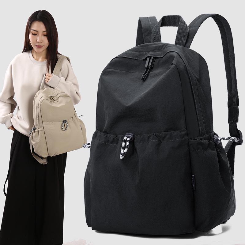 2025 Frühling Koreanischer Damen-Nylon-Rucksack: Trendy einfarbige lässige Schultasche für Schüler