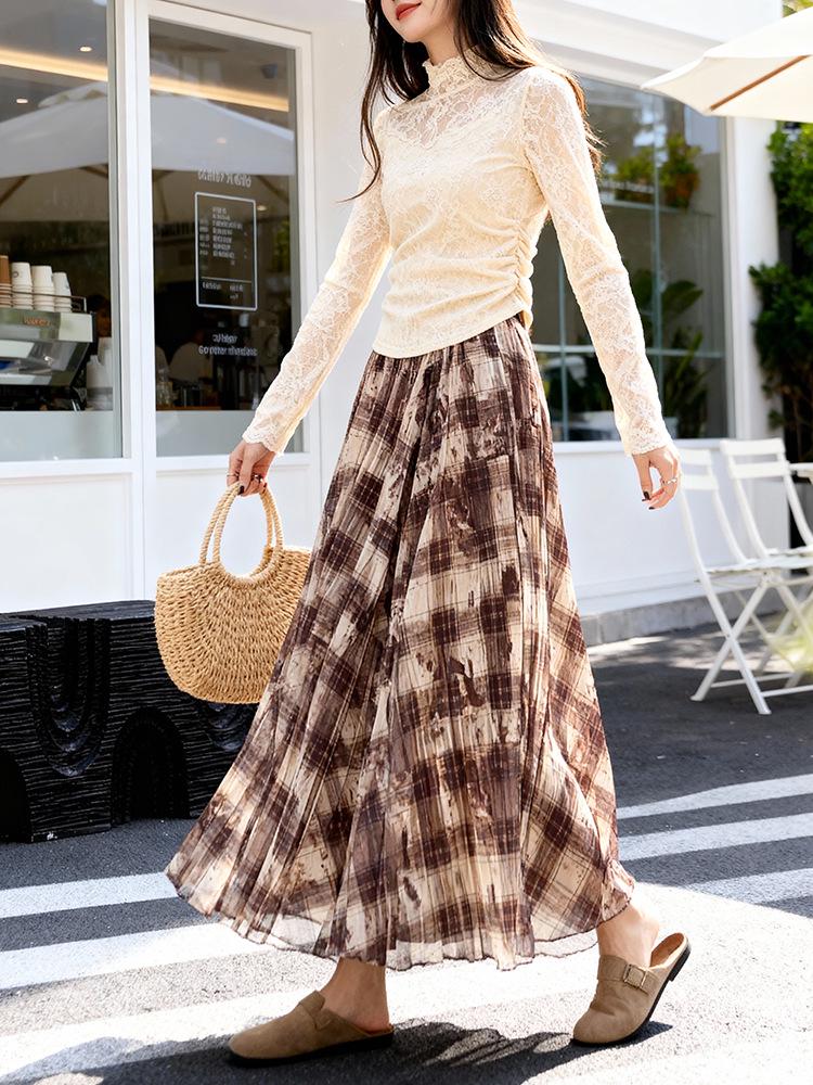 Fei Yuan Women's Lightweight Plaid Color Block Wide-Hem Skirt - Early Spring Fashion