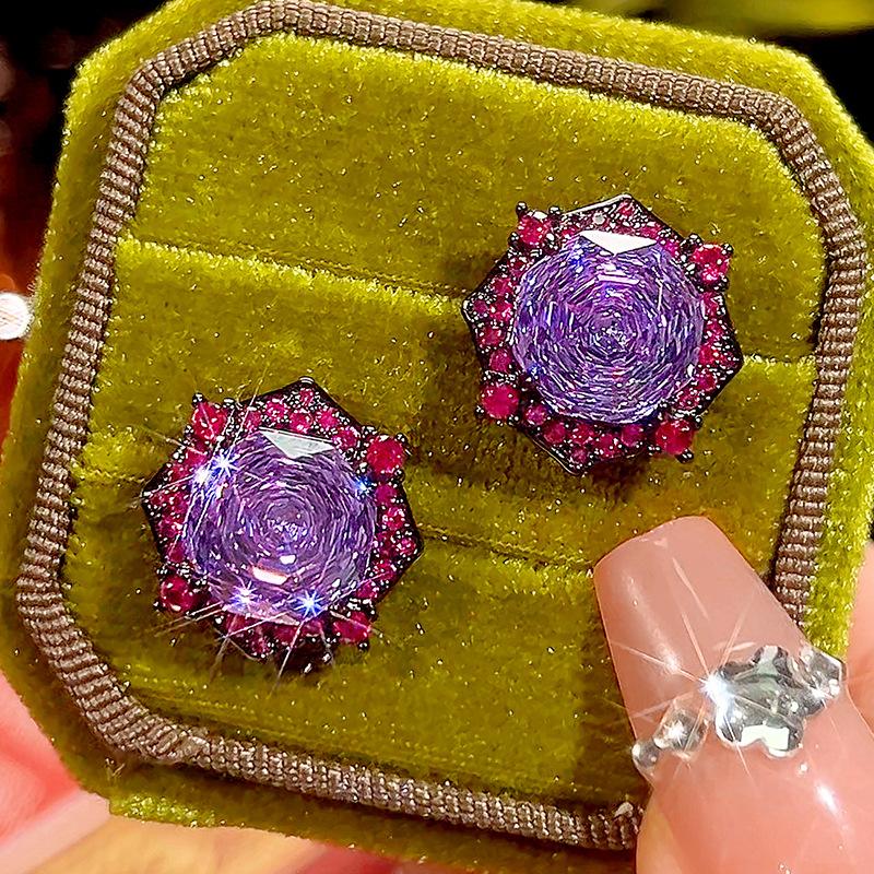 

Ювелирные изделия Медное основание Позолоченное Огранка «Миллениум» Roland Роскошный набор Основной камень 14-10 мм