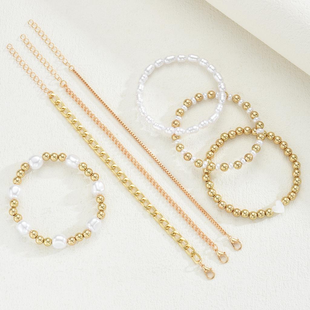 7 Stück/Set Elegantes Boho Perlenarmband-Set für Damen Vintage Einfache Goldfarbe Imitation Perle Herzarmbänder Dating Schmuck