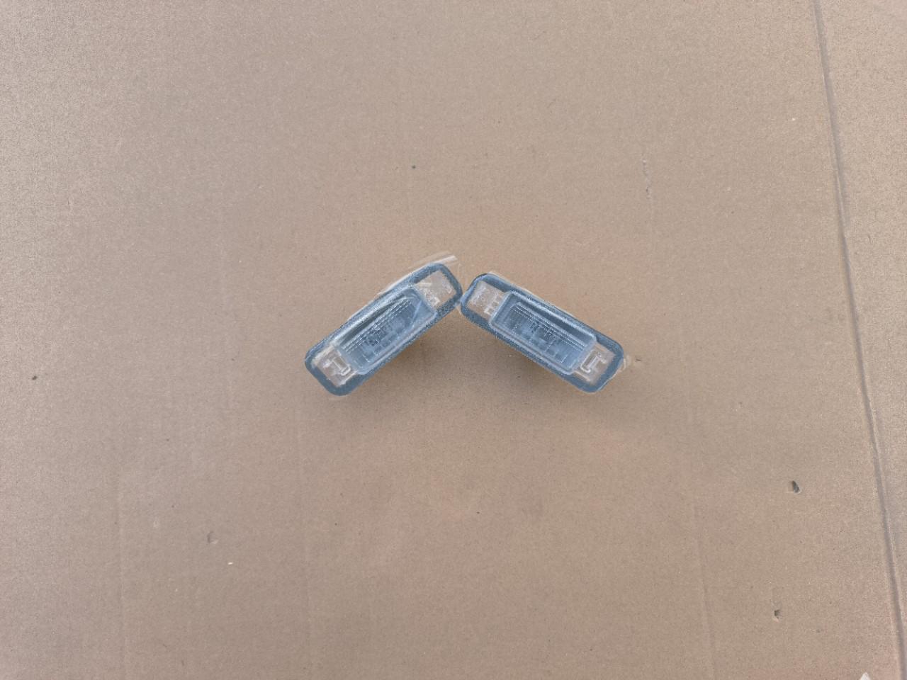 925011G000: Подходит для Kia Rio/Pride 2005-2012 Блок освещения номерного знака Left variant