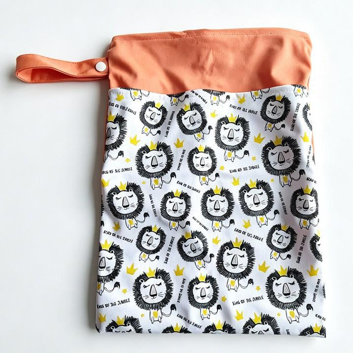 Cross-border Waterproof Stroller Bag: Wet/Dry Separation for Mom & Baby