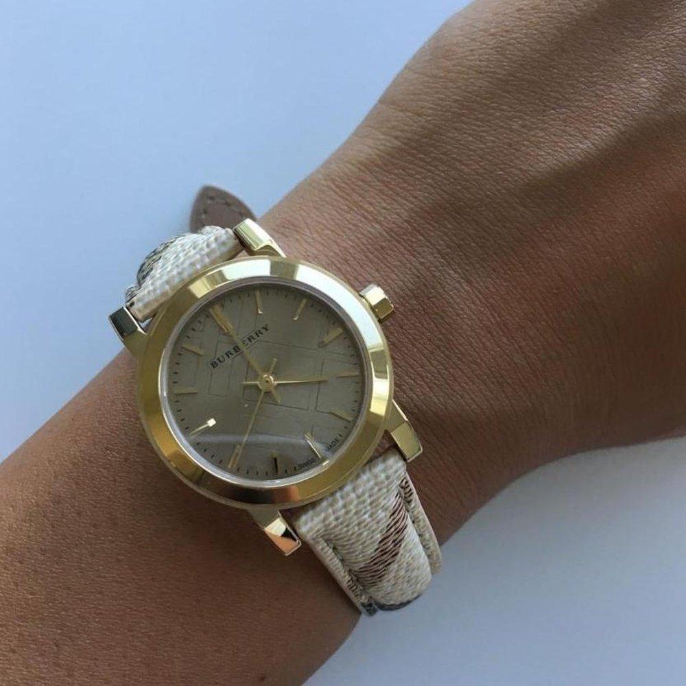 Burberry BU9219 Ceas de damă cu cadran Haymarket Check Strap