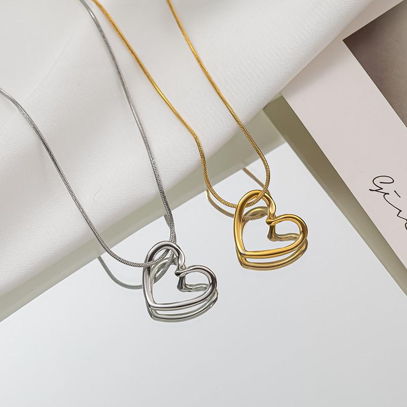 Simple Heart Necklace Ladies Simple Heart Pendant Fashion Thin Chain Necklace Korean Ladies Pendant Jewelry Gifts 2024 New