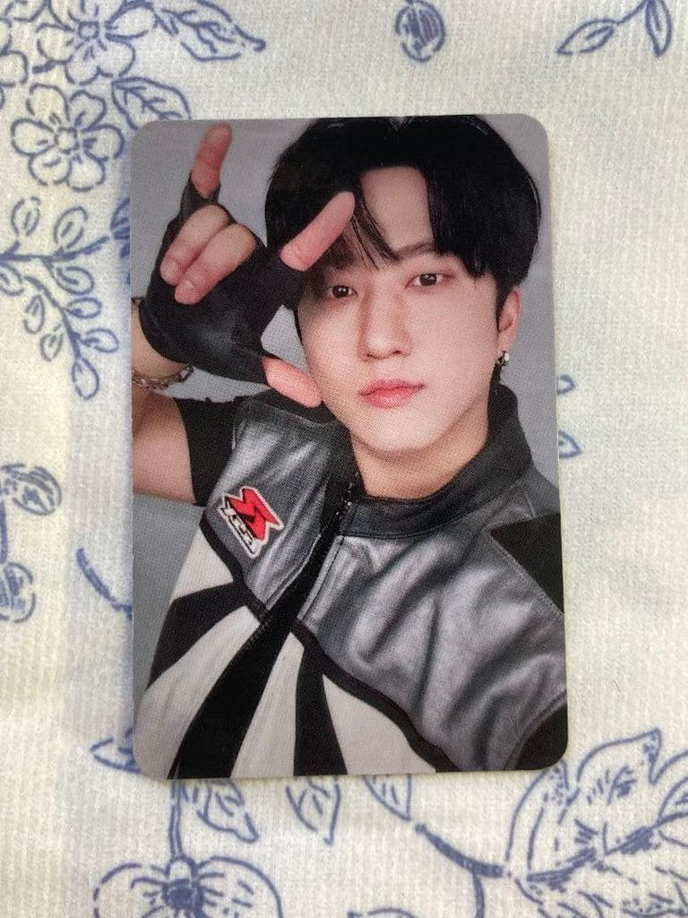 [USED] Stray Kids Raku STAR Changbin 2nd Week Limited Sanok Trading Card