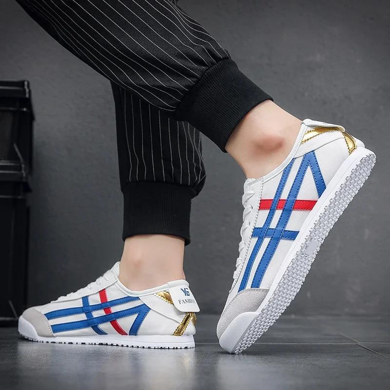 Shoes for Men Breathable Lace Up Flat Bottom Sports Shoes Soft Sole Walking Shoes Forrest Gump Classic Running Shoes Sneakers