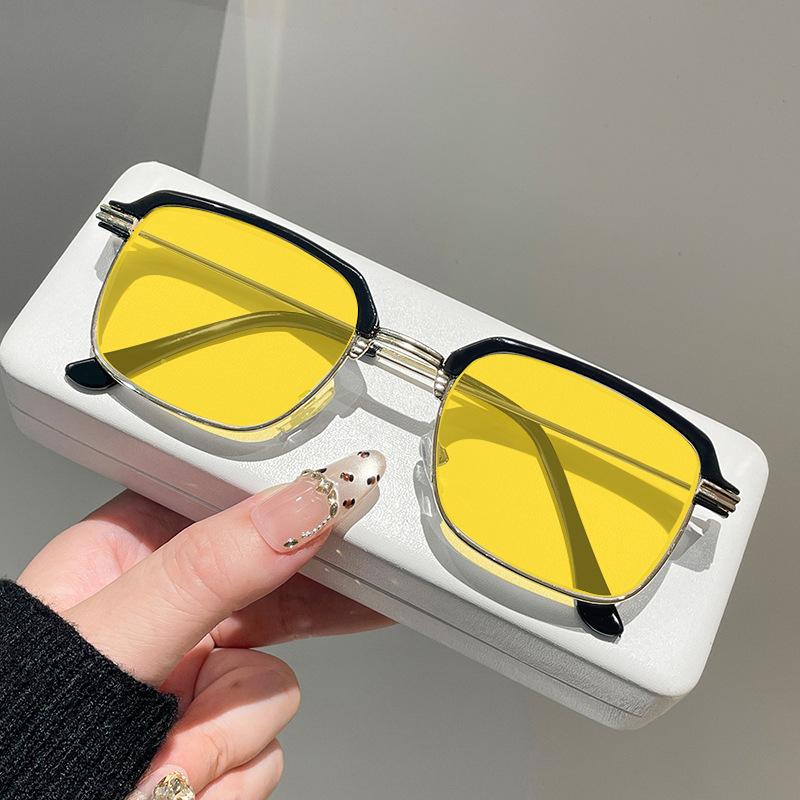 Ultra-Lightweight Metal Night Vision Anti-Blue Light Glasses Unisex Design Specialized Eye Protection for Phone and Computer Use