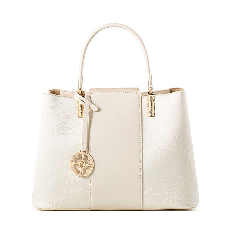 

Новая китайская сумочка для ципао, чтобы подарить маме, вышивка C rice White