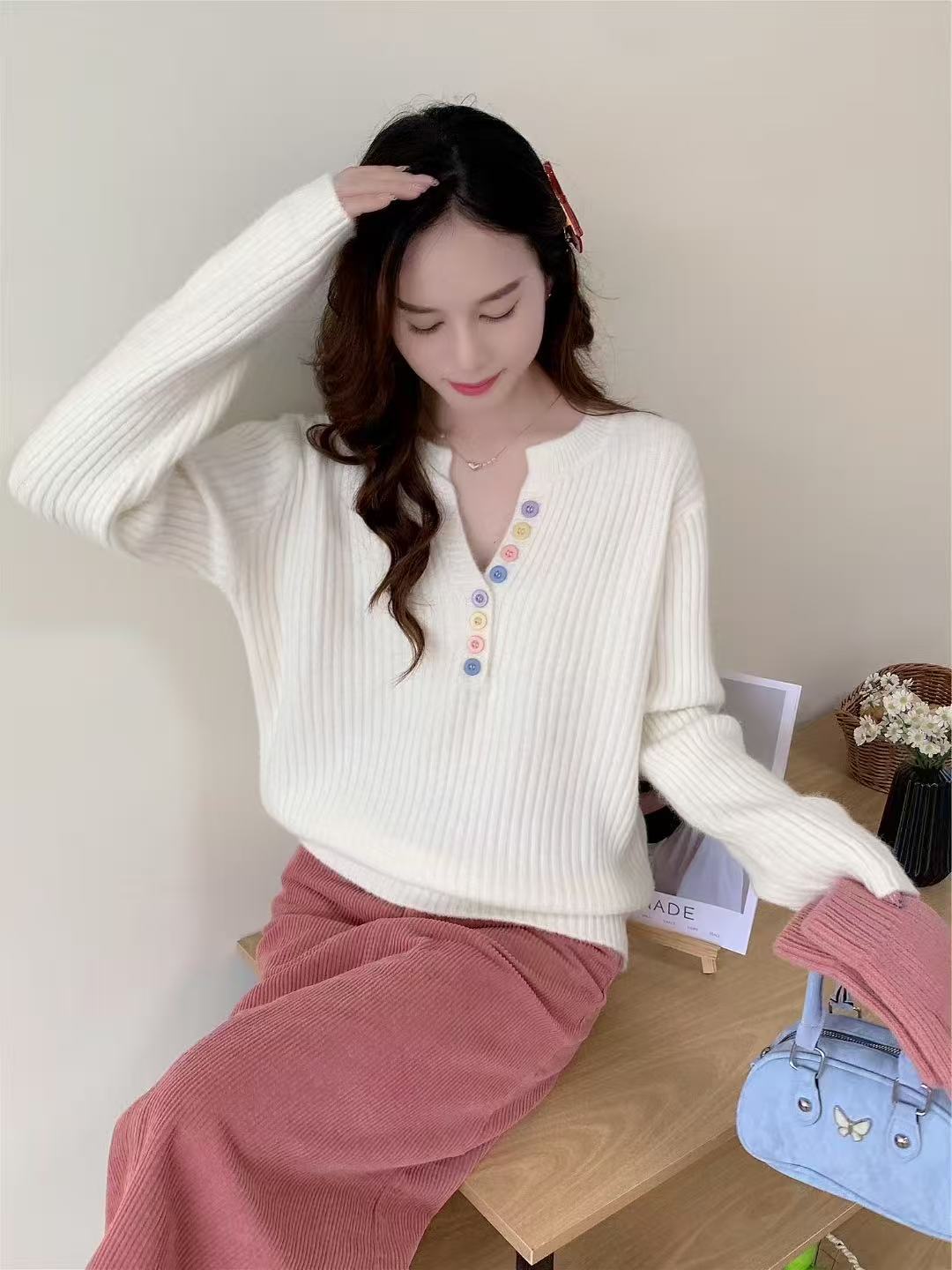 

Autumn and winter design sense long-sleeved v-neck colored button-up knitted sweater top women s solid color pullover sweater bottoming shirt One size