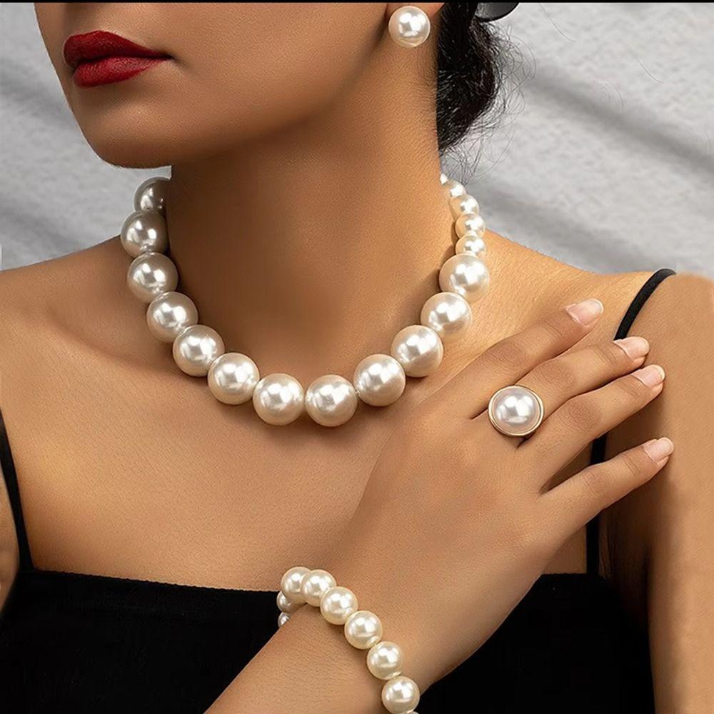 Light Luxury Necklace Bracelet Earring Ring Sets Vintage Style French Pearl Necklace Holiday Gifts