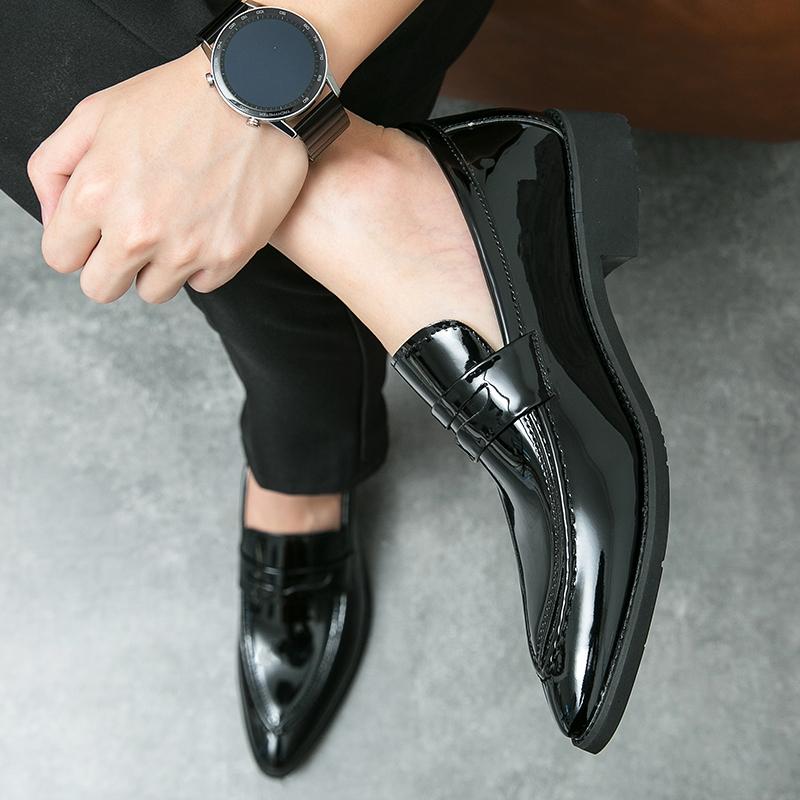 Fashion Men's Loafers Luxury Brand Leather Dress Shoes Breathable Slip-On Solid Formal Casual Shoes Handmade Designer Men Shoes Mocassin